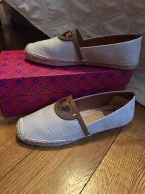 Tory Burch Cream Canvas Espadrille with Brown Trim and Logo Cutout